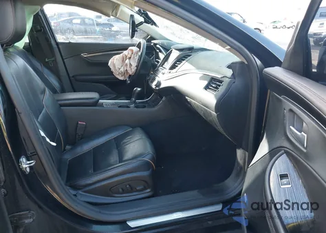 2018 Chevrolet Impala 2Lz z USA, uszkodzony, nr VIN 1G1125S35JU111536